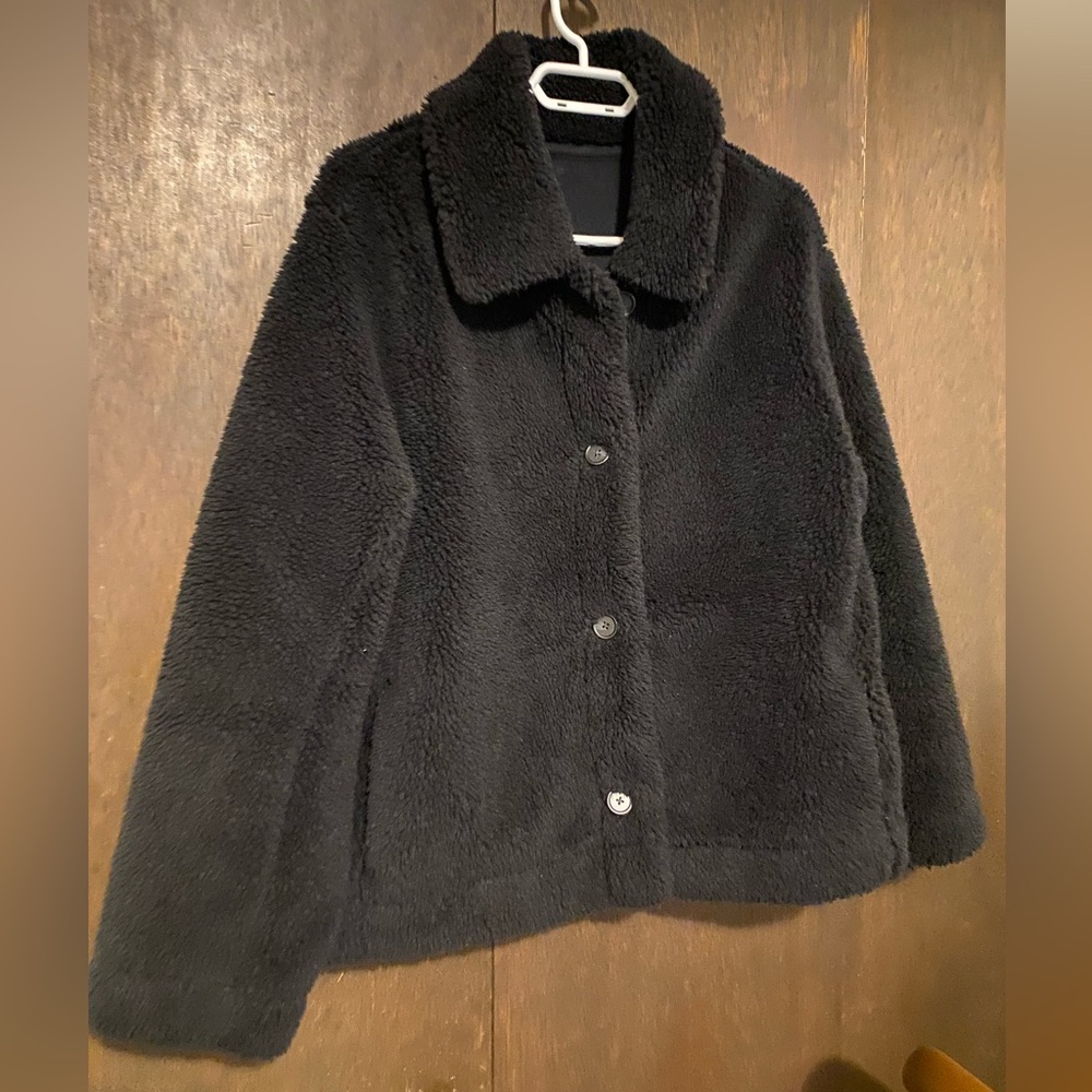 Uniqlo Cozy Black Fleece Teddy Jacket with Buttons (L)